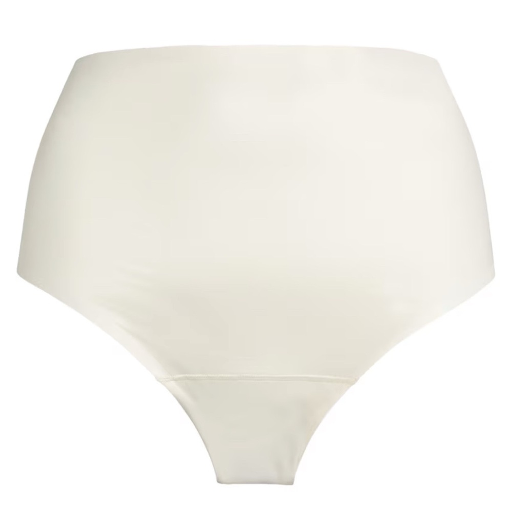 2 x SPANX Shaping Satin Thong - Light Control in color: linen